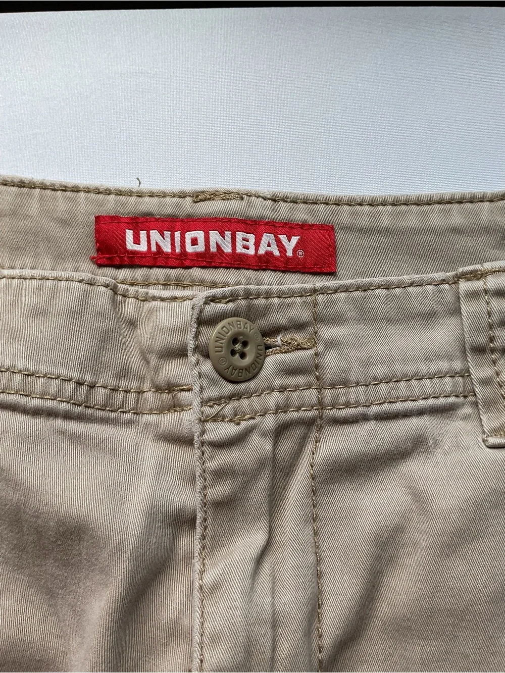 UNIONBAY Men's Tan Cargo Shorts